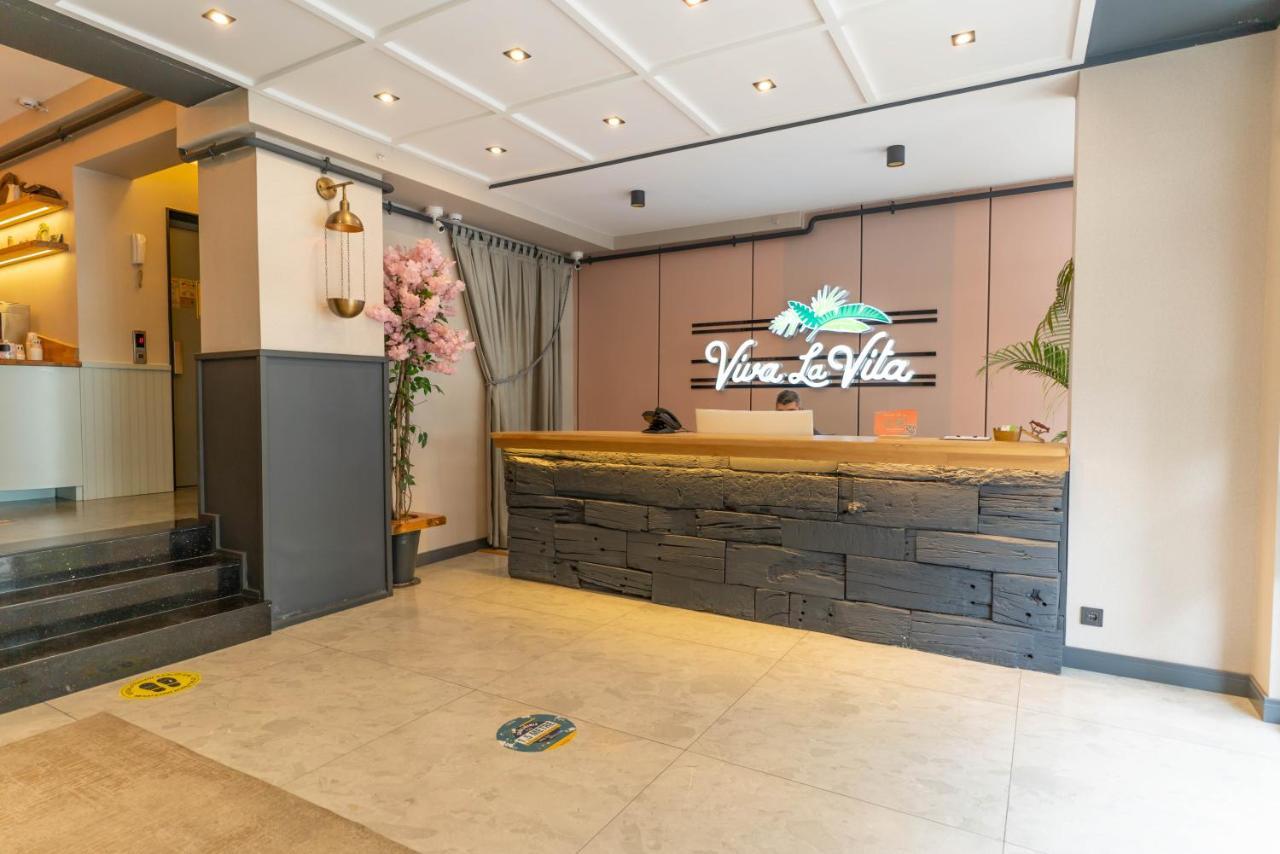 Viva La Vita Hotel 이즈미르 외부 사진